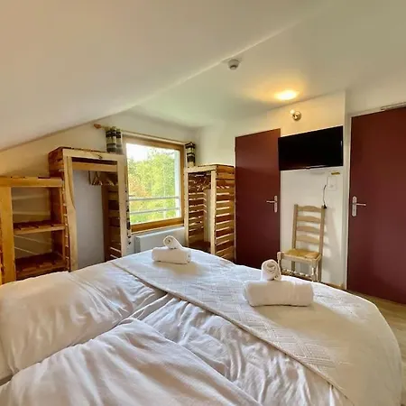 Apartment Le Petit Loup, Neuf Avec Jardin